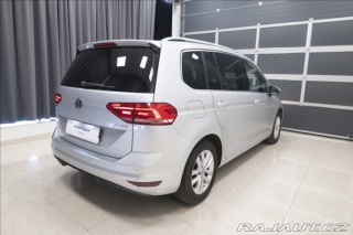 Volkswagen Touran 2,0 TDI MASÁŽ KAMERA VÝHŘ 2015