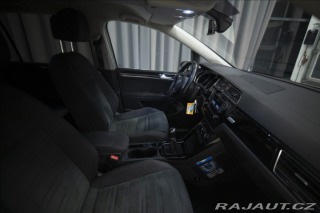 Volkswagen Touran 2,0 TDI MASÁŽ KAMERA VÝHŘ 2015