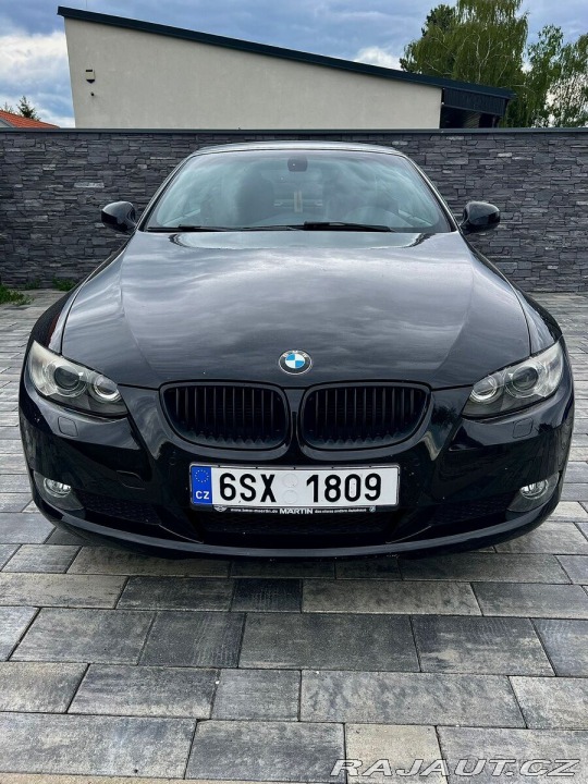 BMW 3 2,0   (E93) – 125 kW 2009