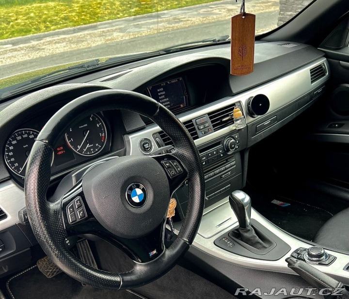 BMW 3 2,0 (E93) – 125 kW 2009