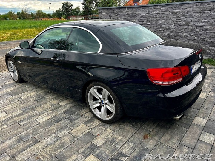 BMW 3 2,0 (E93) – 125 kW 2009