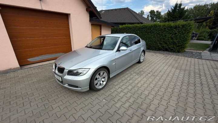 BMW 3 3,0 e90 330xD 1800