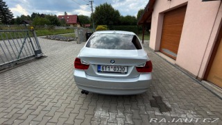 BMW 3 3,0   e90 330xD 1800