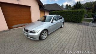 BMW 3 3,0   e90 330xD 1800