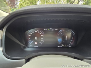 Volvo V90 D4 Momentum, nájezd 140ti 2017