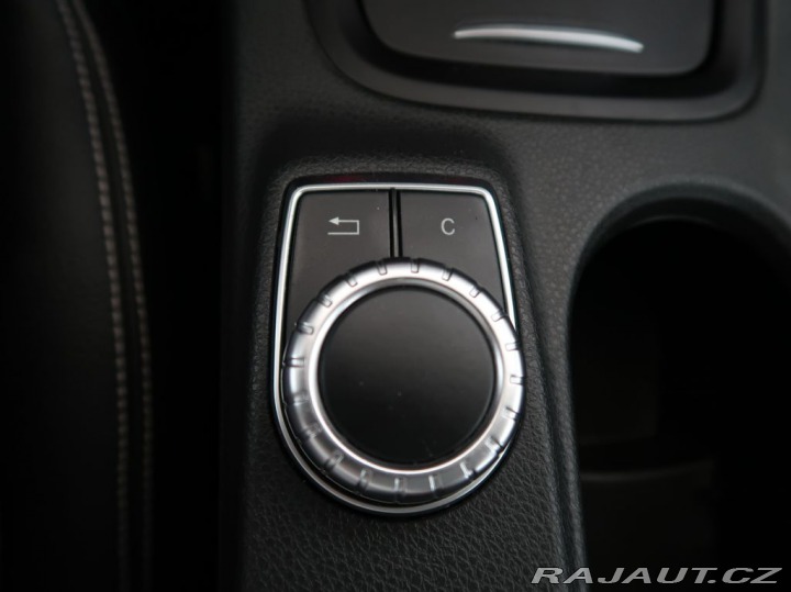 Mercedes-Benz B 1.6,115KW,Automat,Navigac 2013