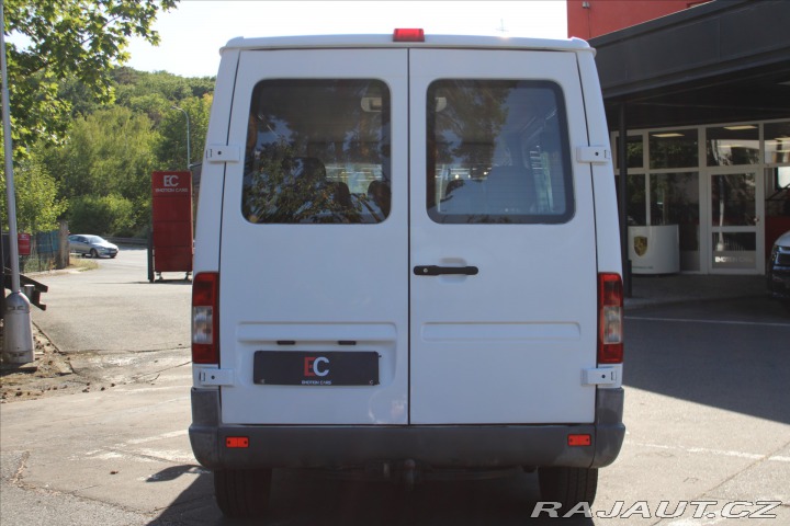 Mercedes-Benz Sprinter 208 CDi 9Míst/Tažné 2003