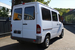 Mercedes-Benz Sprinter 208 CDi 9Míst/Tažné 2003