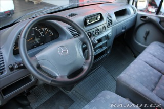 Mercedes-Benz Sprinter 208 CDi 9Míst/Tažné 2003