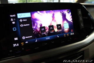 Volkswagen Multivan TDi DSG Edition ACC/NezTo 2025