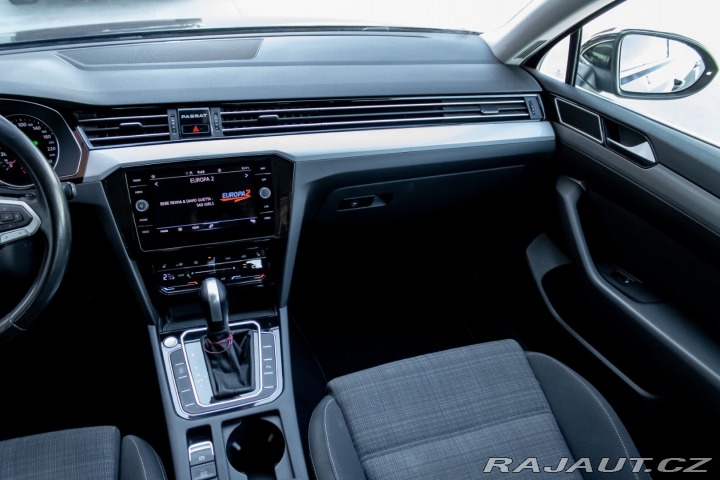 Volkswagen Passat Variant 2.0 TDI DSG I Bu 2022