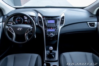 Hyundai i30 1.6 CRDi I Vyhrievané se 2016