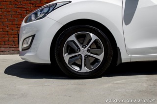 Hyundai i30 1.6 CRDi I Vyhrievané se 2016