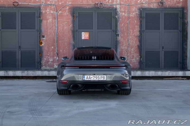 Porsche 911 Carrera I 992.2 I BOSE I 2025