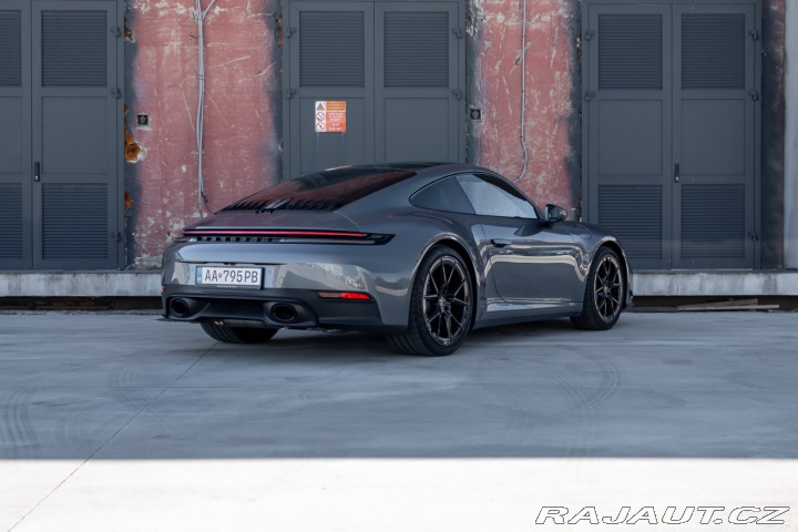 Porsche 911 Carrera I 992.2 I BOSE I 2025