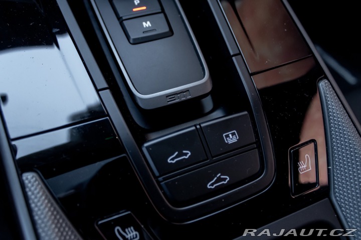Porsche 911 Carrera I 992.2 I BOSE I 2025