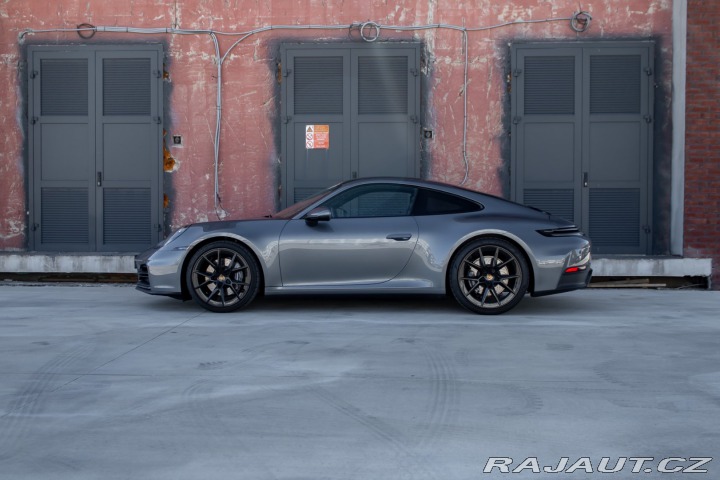 Porsche 911 Carrera I 992.2 I BOSE I 2025
