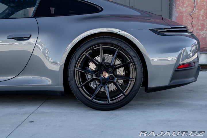 Porsche 911 Carrera I 992.2 I BOSE I 2025