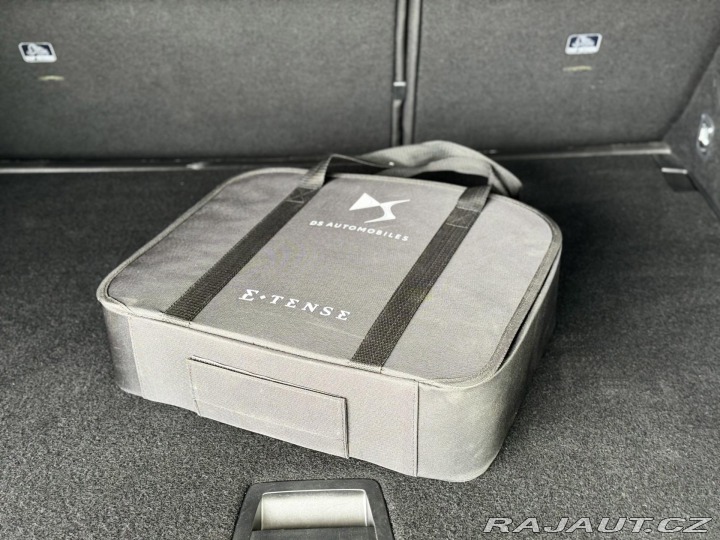 Ostatní značky Ostatní modely DS Automobiles DS7 Crossback 1,6 E-TENSE 300*AT8*4x4*R 2022