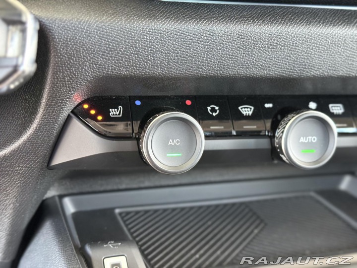 Citroën C4 1,2PT 130*AT8*Full LED*Ka 2023