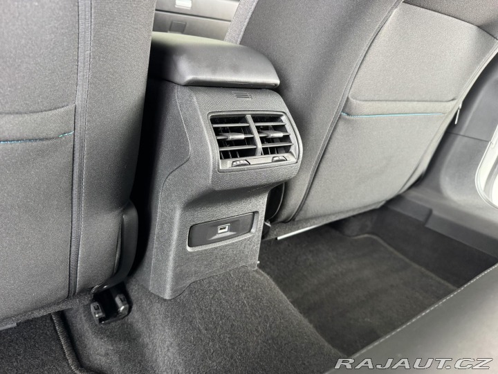 Citroën C4 1,2PT 130*AT8*Full LED*Ka 2023