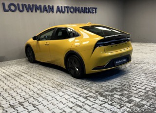 Toyota Prius 2.0 PHEV AT Comfort 2025