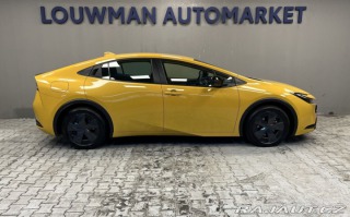 Toyota Prius 2.0 PHEV AT Comfort 2025