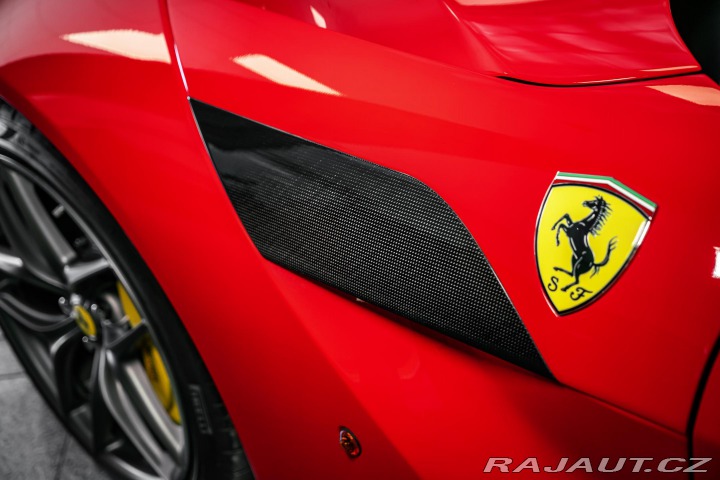 Ferrari Ostatní modely F12 Berlinetta ZÁRUKA/KARBON/LIFT/KAMERA 2014