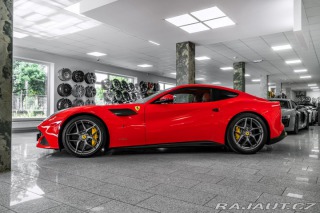 Ferrari Ostatní modely F12 Berlinetta ZÁRUKA/KARBON/LIFT/KAMERA 2014