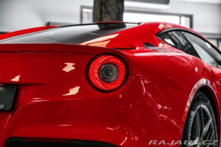 Ferrari Ostatní modely F12 Berlinetta ZÁRUKA/KARBON/LIFT/KAMERA 2014