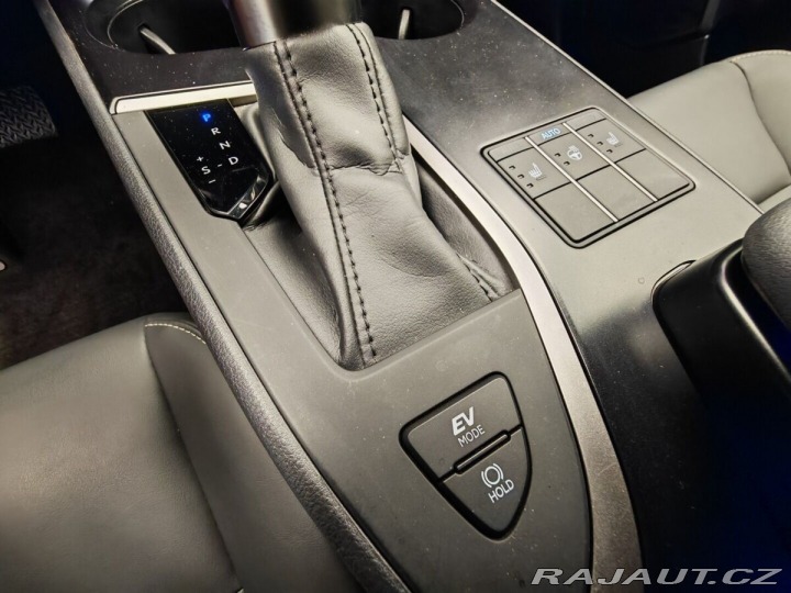 Lexus Ostatní modely UX 250h 250h 2WD F Sport Design P 2023