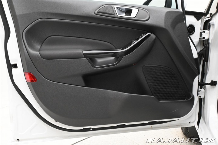 Ford Fiesta 1,0 EcoBoost 74kW Titaniu 2015