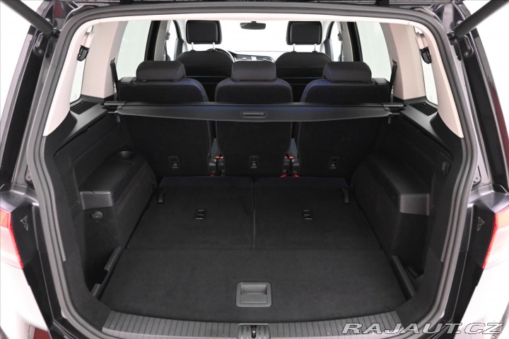 Volkswagen Touran 2,0 TDI 110kW DSG Highlin 2020