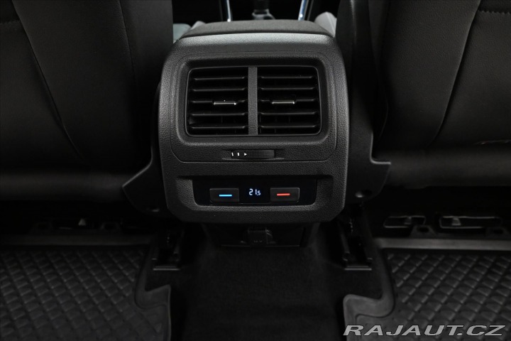 Volkswagen Touran 2,0 TDI 110kW DSG Highlin 2020