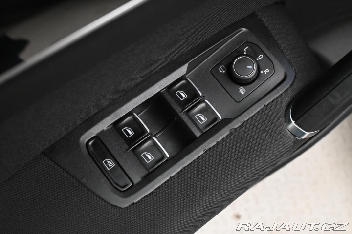 Volkswagen Touran 2,0 TDI 110kW DSG Highlin 2020