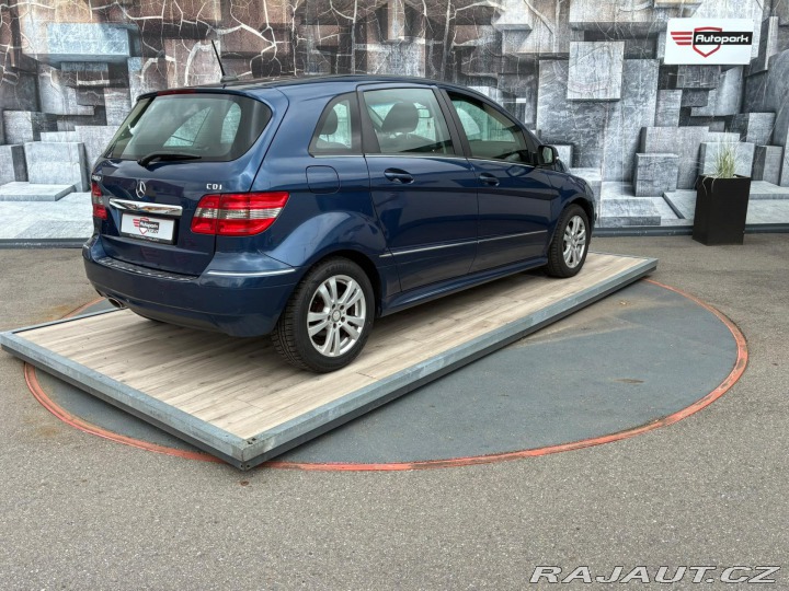 Mercedes-Benz B 180 CDi, 2.0D, 80KW,VYHŘ. 2009