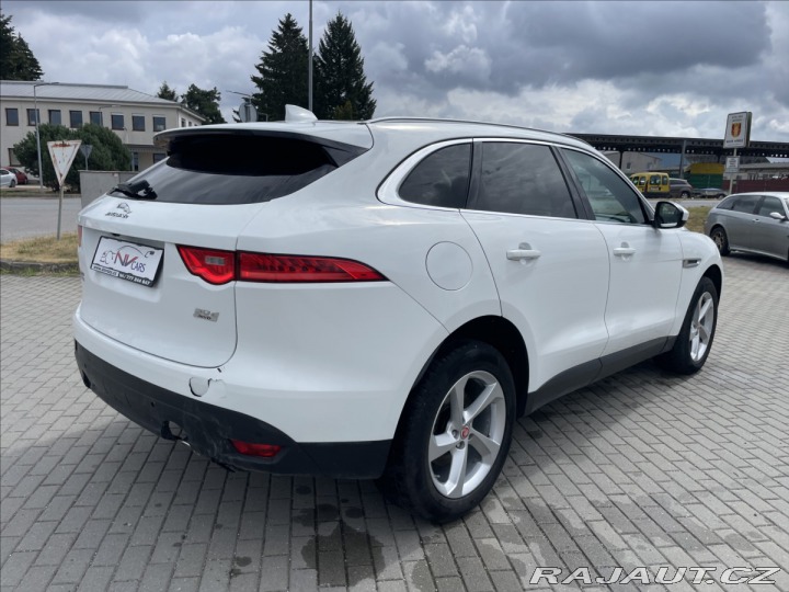 Jaguar F-Pace 3,0 d 221kw AWD Aut. DPH 2016