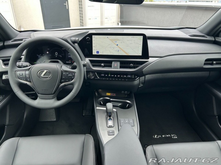 Lexus Ostatní modely UX 300h 300h 2.0L HEV F SPORT DES 1800