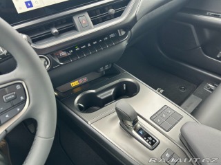 Lexus Ostatní modely UX 300h 300h 2.0L HEV F SPORT DES 1800