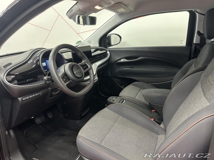 Fiat 500e 500E 3+1*42kwh*KAMERA*DPH 2023
