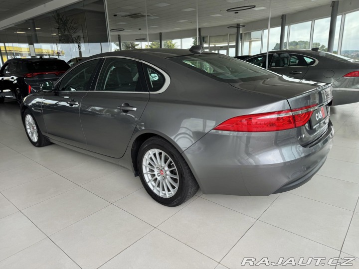 Jaguar XF 20d Prestige*Kamera*Merid 2017