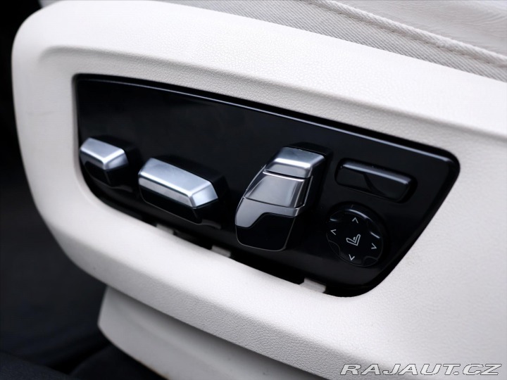 BMW 6 3,0 250kW 640i xD GT CZ D 2018