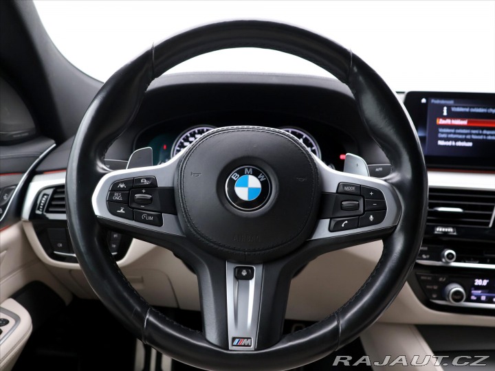 BMW 6 3,0 250kW 640i xD GT CZ D 2018