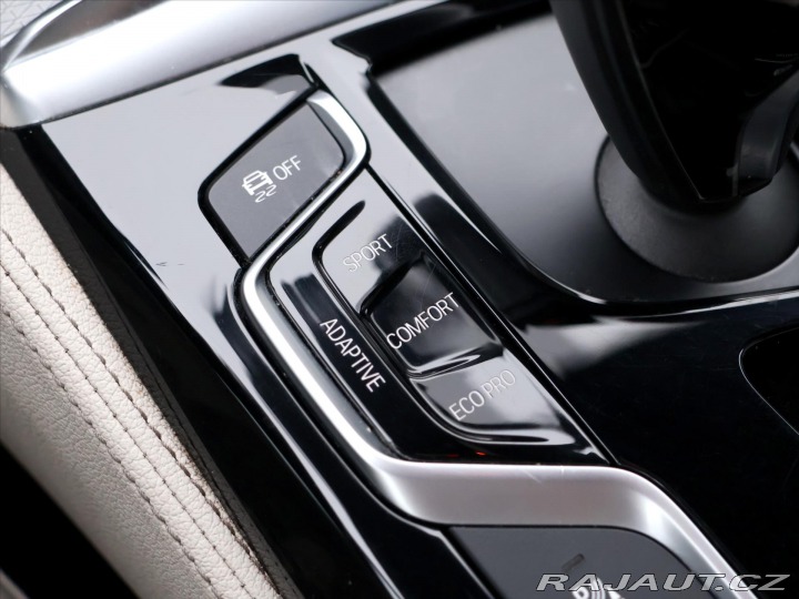 BMW 6 3,0 250kW 640i xD GT CZ D 2018