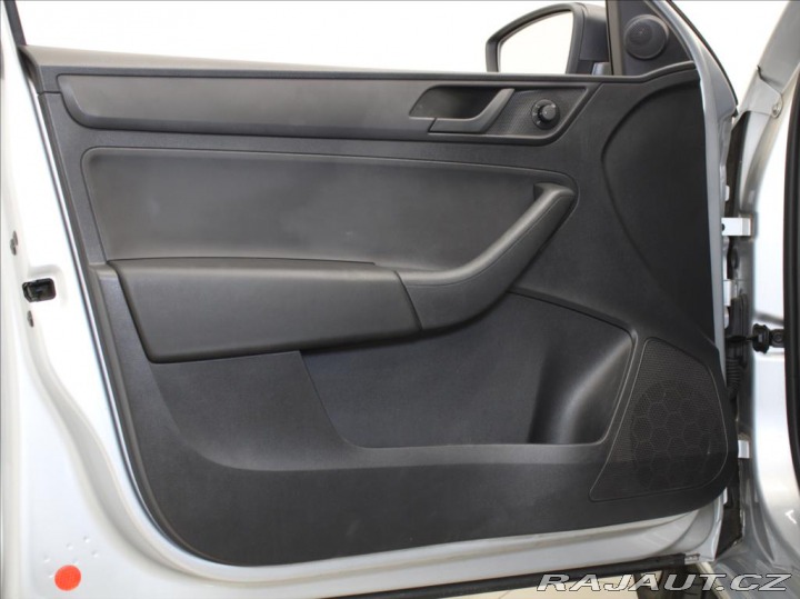 Škoda Rapid 1,2 TSi 63kW 1.maj.ČR 441 2014