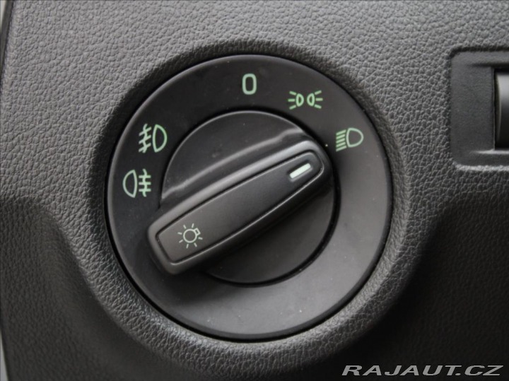 Škoda Rapid 1,2 TSi 63kW 1.maj.ČR 441 2014