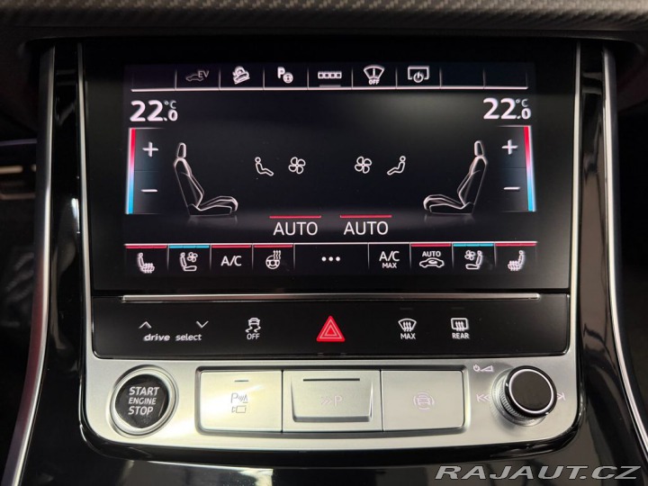 Audi Q8 55TFSi e QUATTRO S-LINE, 2025