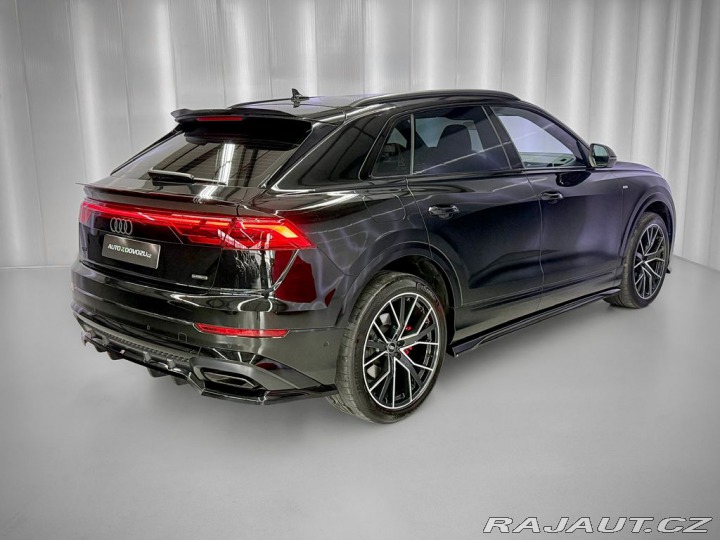 Audi Q8 55TFSi e QUATTRO S-LINE, 2025