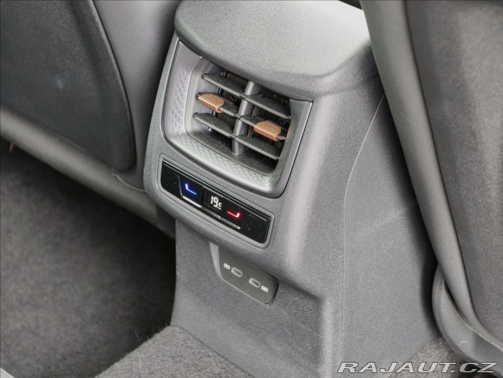 Cupra Terramar 1,5 TSI DSG 2025