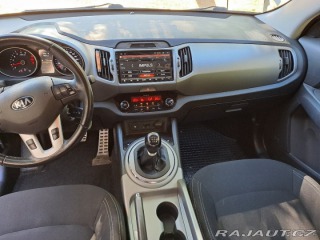 Kia Sportage 2,0   KM 142 000, 4×4 2015